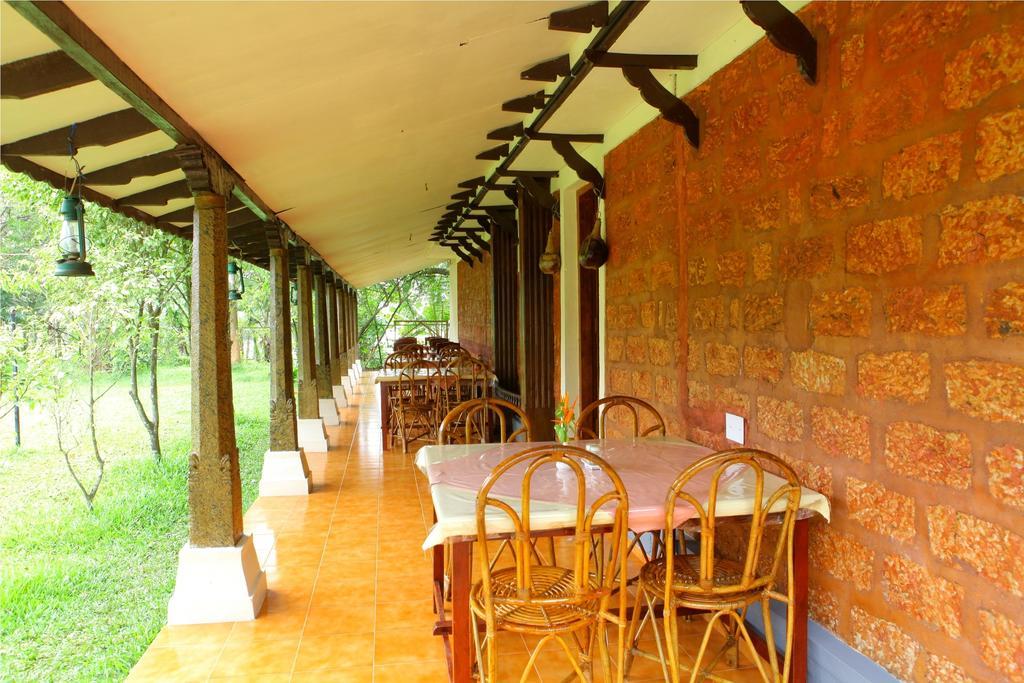 Athreya Ayureveda Centre 호텔 코타얌 외부 사진